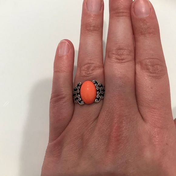 5 For $20 🥳 Orange Stretchy Paparazzi Ring - Picture 1 of 5
